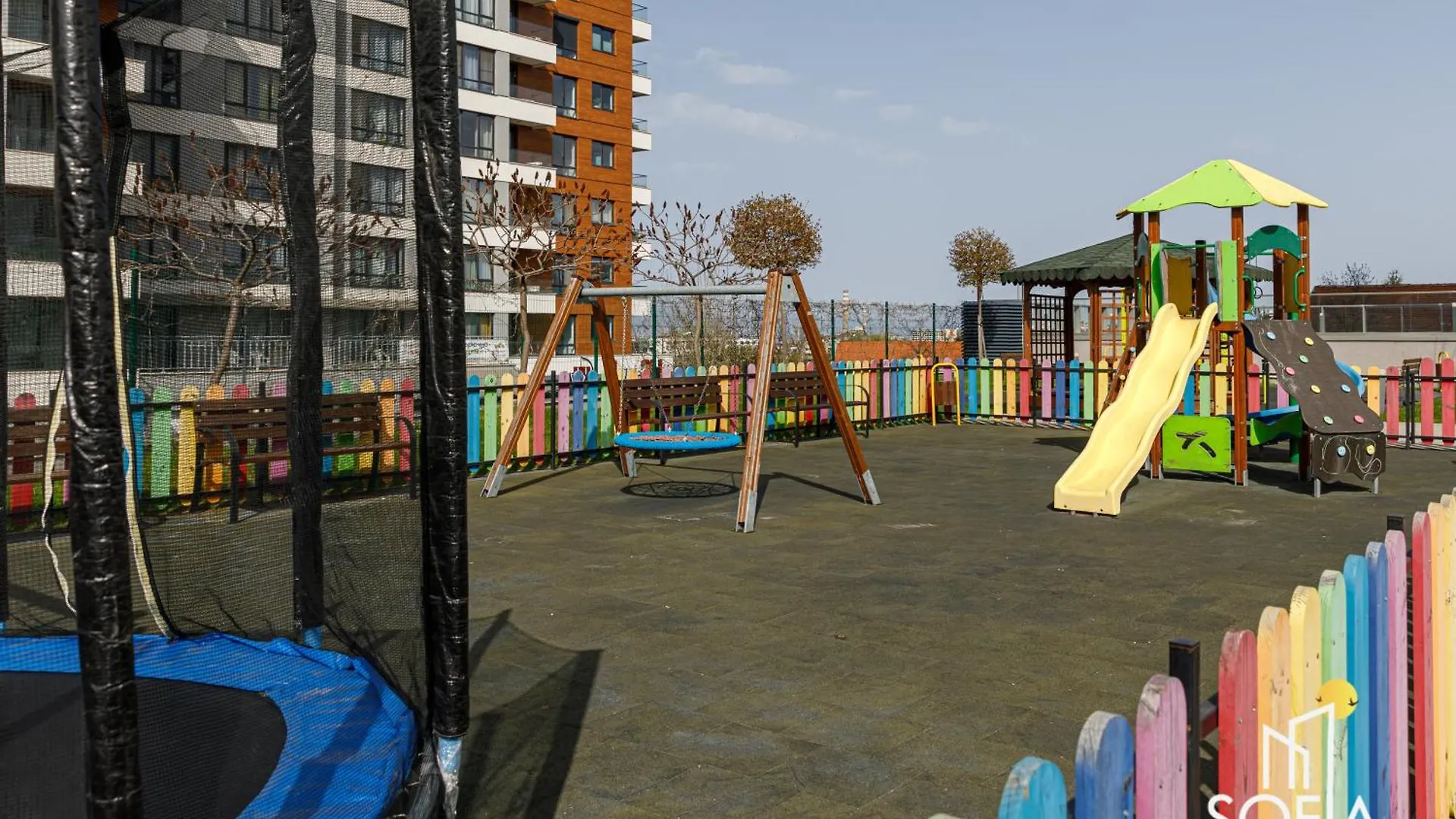 Sofia View - By Metro, Kids Room, Huge Terrace, 2 Garages, Ps5, Playground, Bbq, 24H Security
