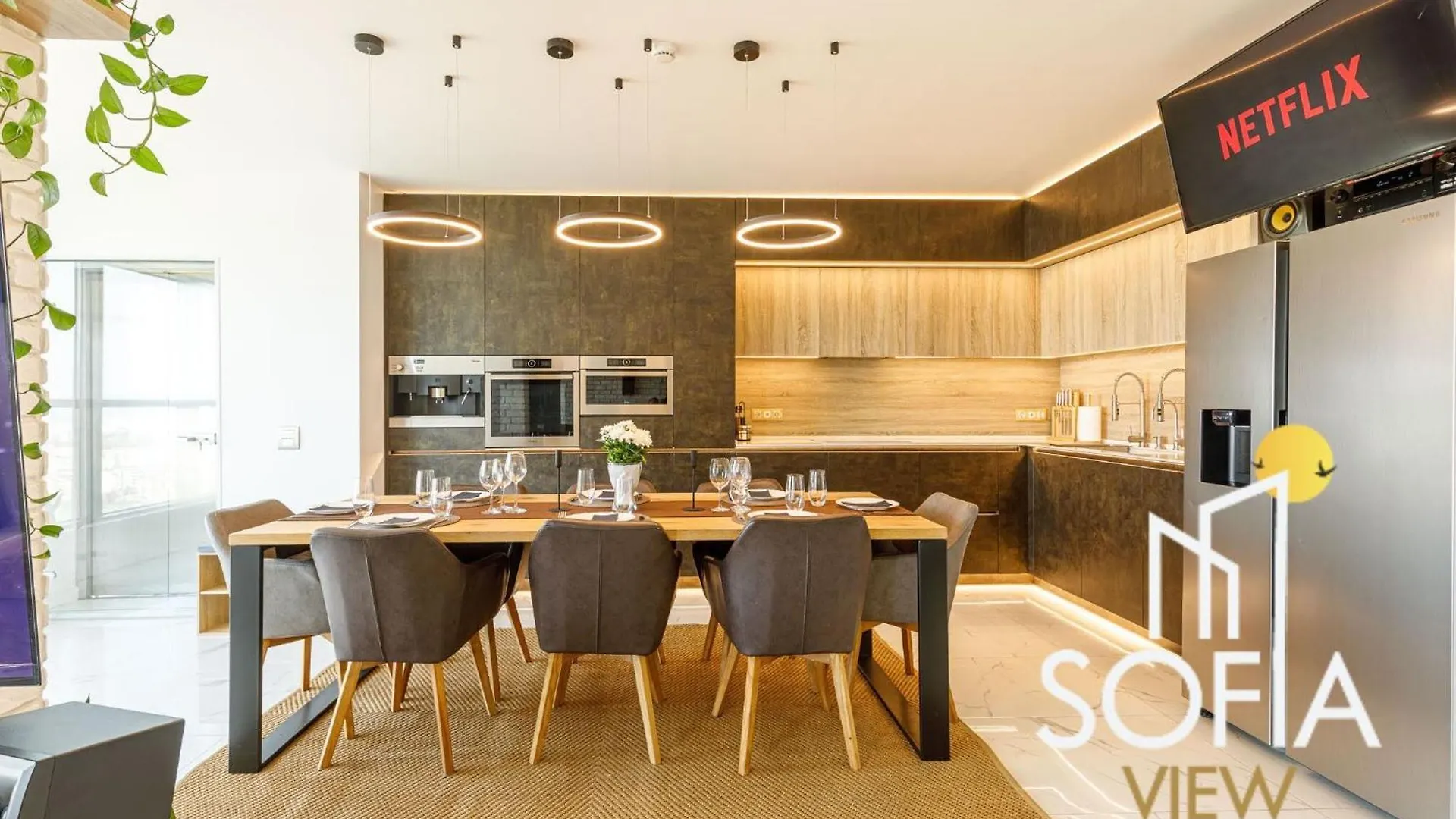 Sofia View - By Metro, Kids Room, Huge Terrace, 2 Garages, Ps5, Playground, Bbq, 24H Security 0*,